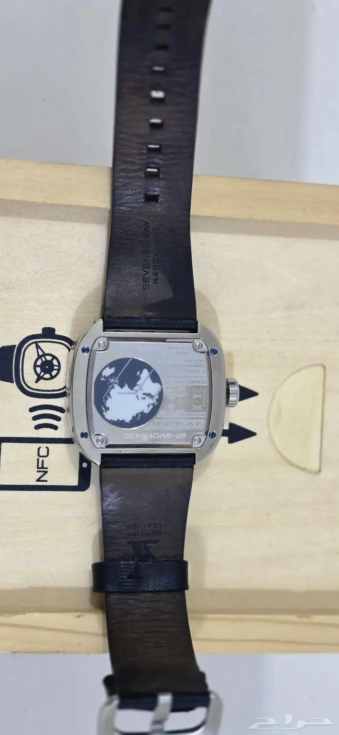 ساعة SevenFriday أصلية أوتوماتيك بحالة شبه جديدة للبيع 9