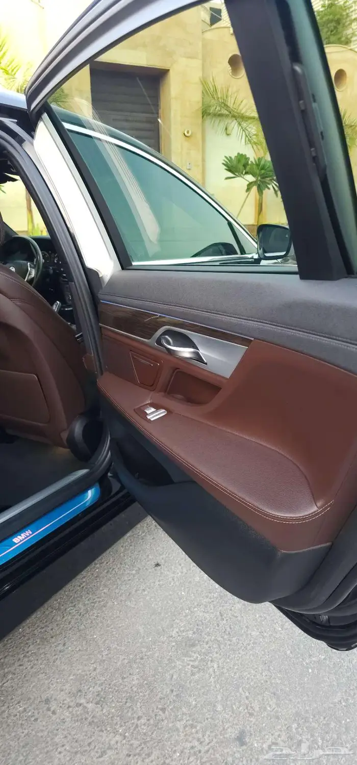 BMW 730 2018 9