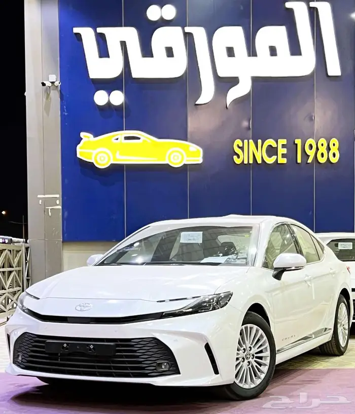 تويوتا كامري LE بنزين 2025 0