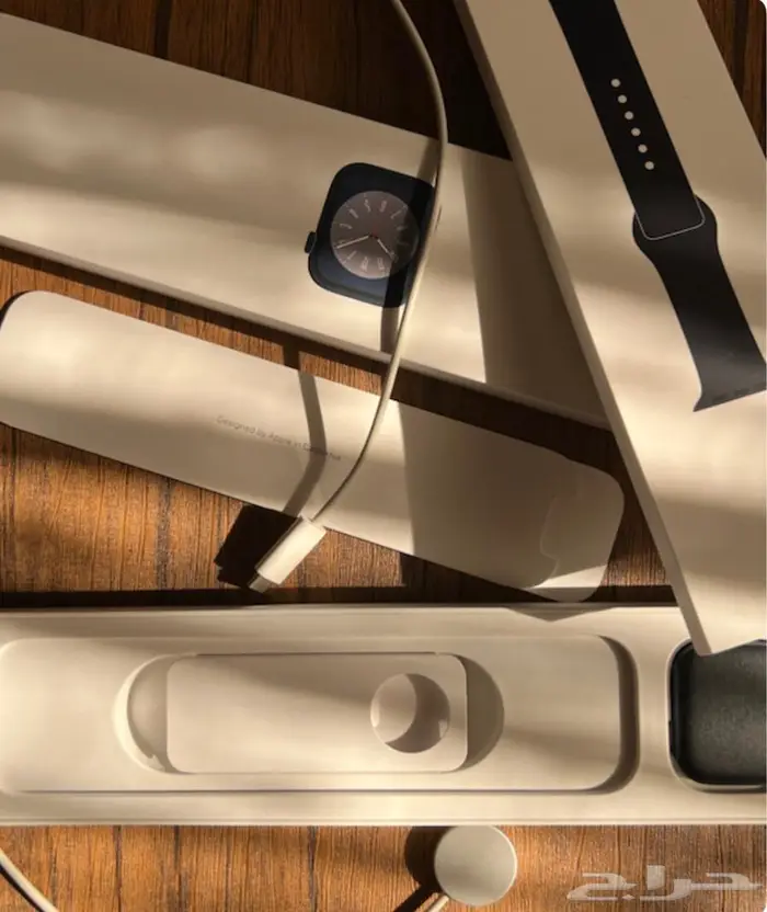 ساعة ابل واتش الاصدار الثامن apple watch 8 series 3