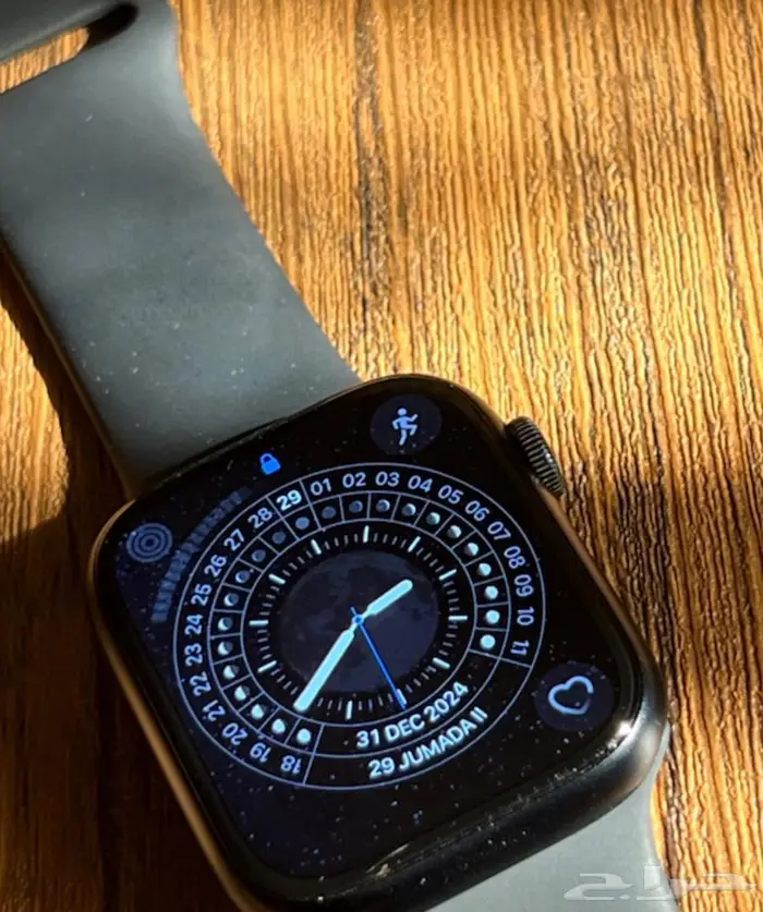 ساعة ابل واتش الاصدار الثامن apple watch 8 series 0