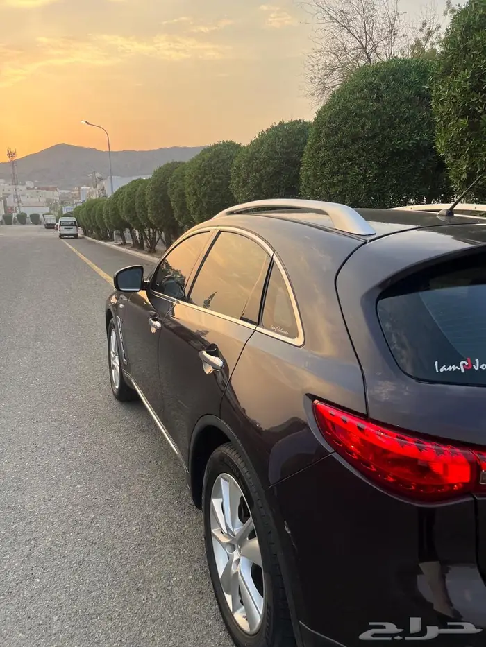 انفنيتي QX70 موديل 2017 فل كامل 15