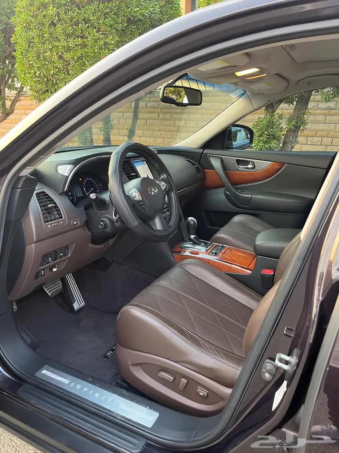 انفنيتي QX70 موديل 2017 فل كامل 18