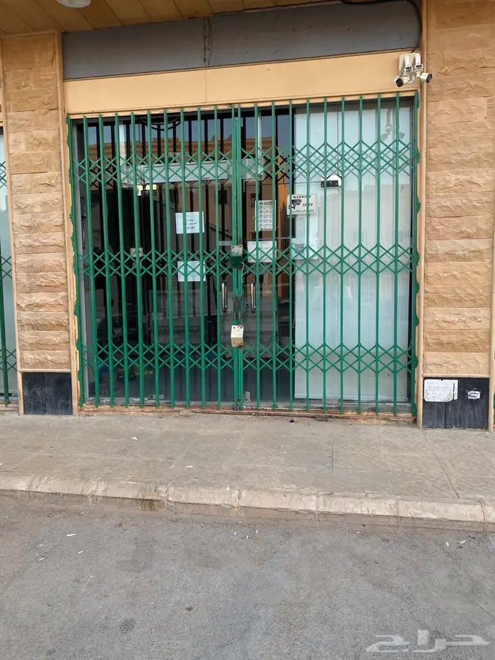 أبواب شبك خليه محلات نضيفه 3