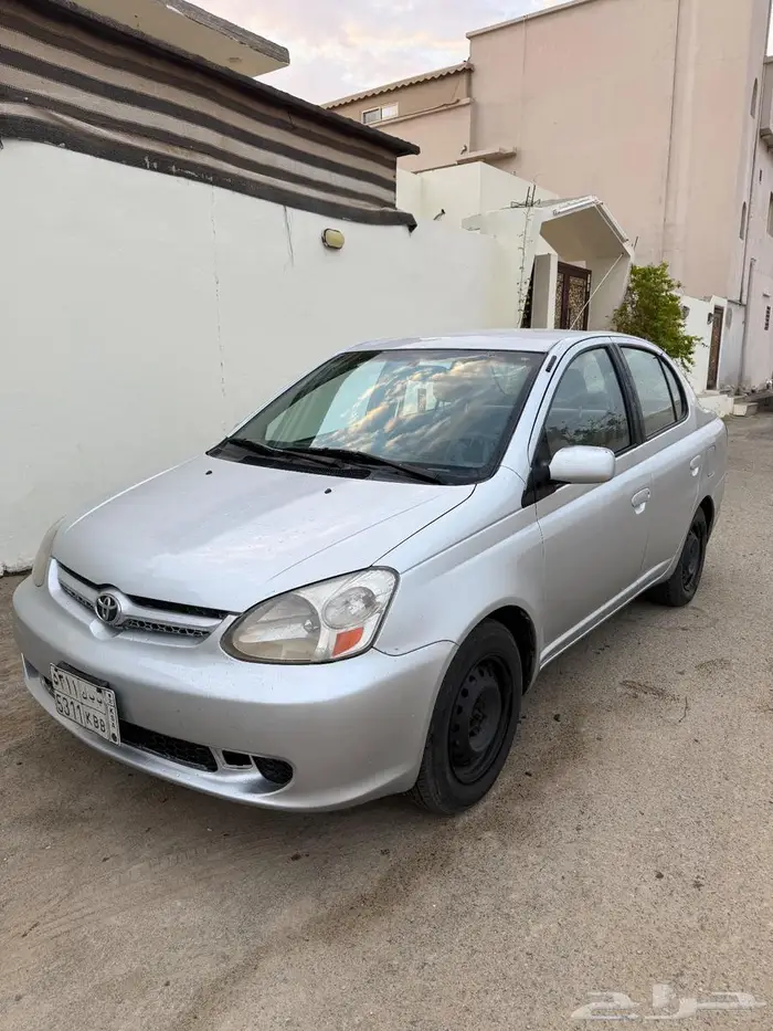 تويوتا ايكو 2005 3