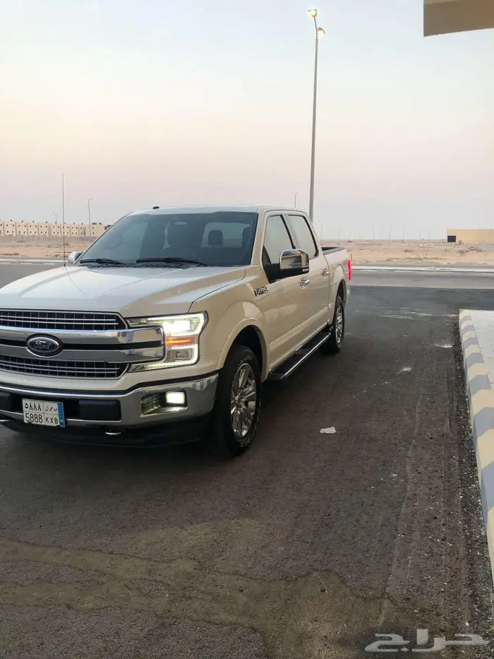 FORD F150 LARIAT 2020 1