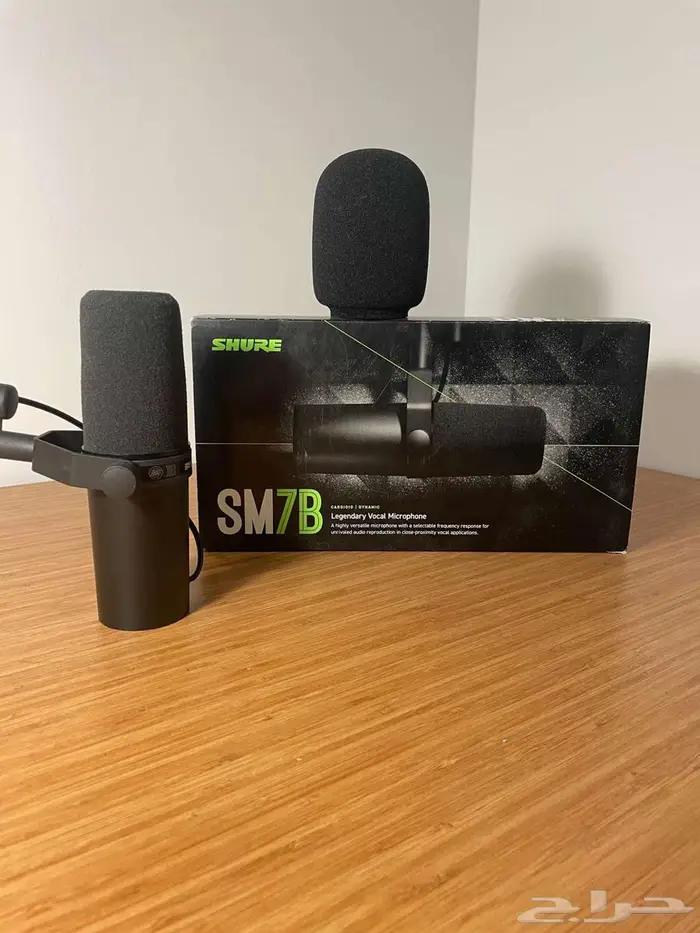 مايك شور Shure SM7B بحالة ممتازة مع الكرتون وجميع الملحقات 2
