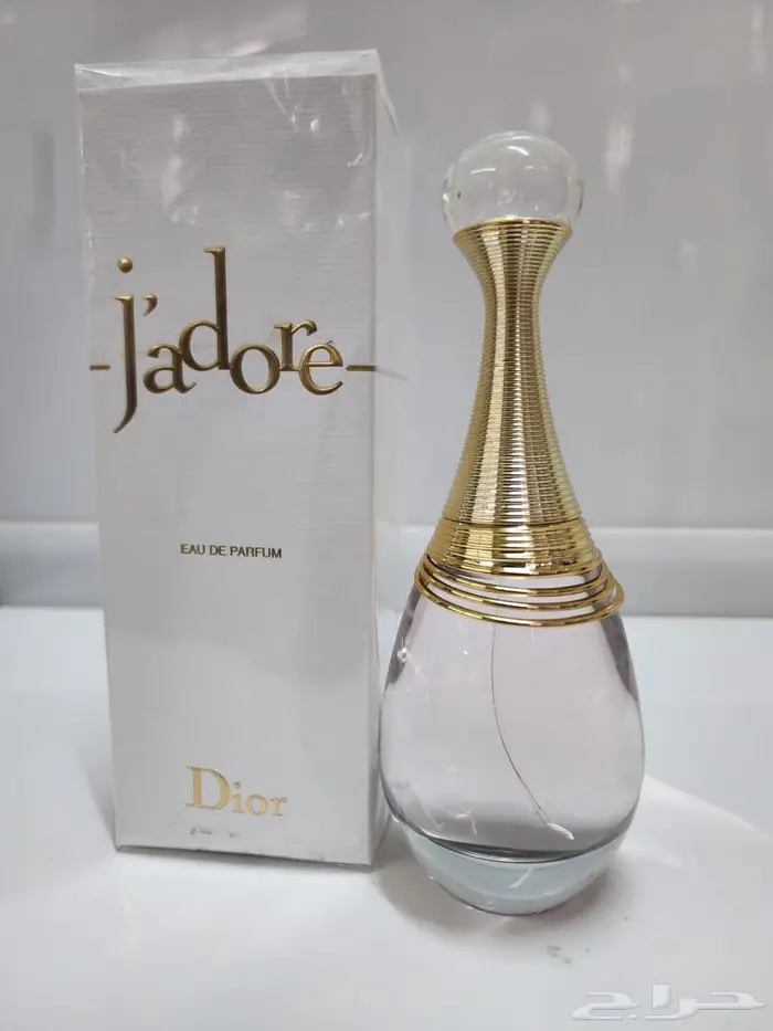 تم توفير عطور جميع الانواع 20