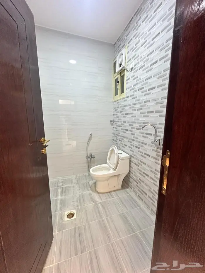 شقة سكنية للبيع في أبها حي الصحافة 11