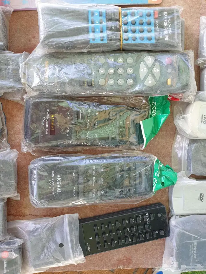 ريموت كونترول أجهزة قديمة 13