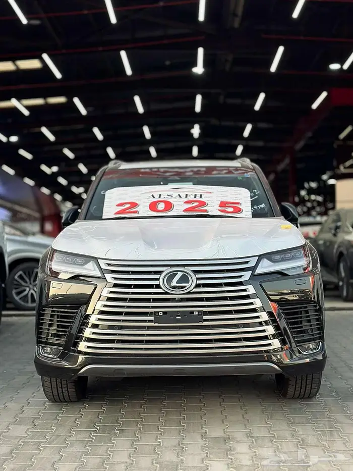 لكزس LX 600 BB موديل 2025 دفعتين بدون فوايد 0