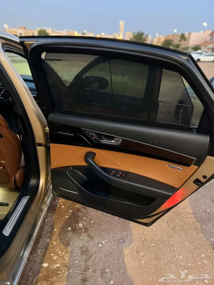 اودي a8L 2012 10