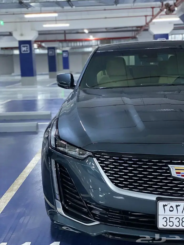 كاديلاك CT5 2020 1