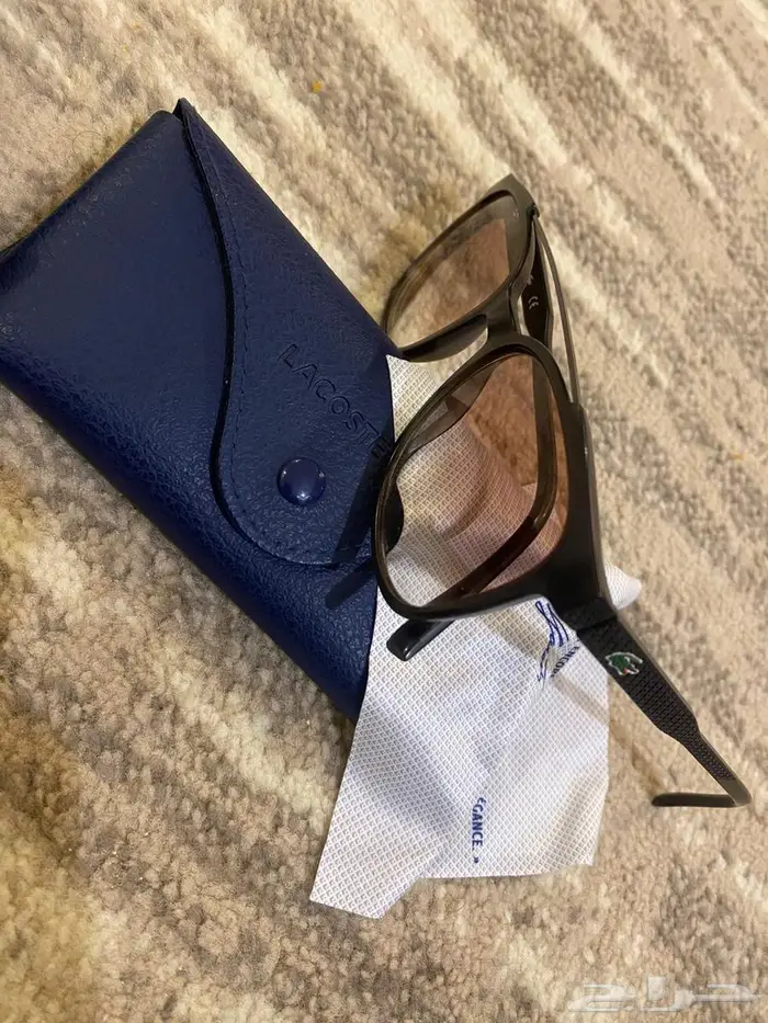 نظارات للبيع . 3