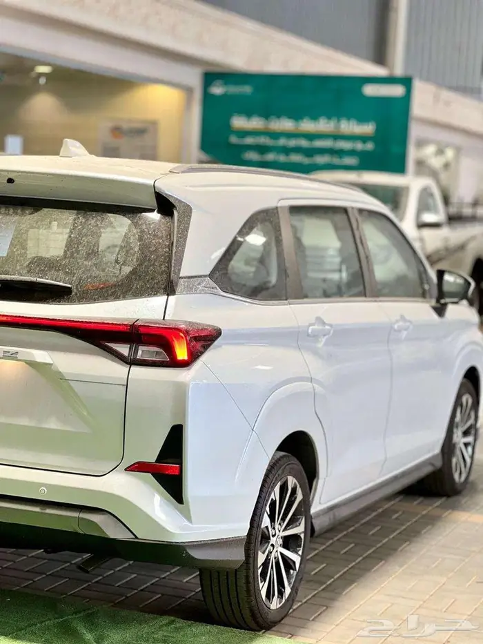 تويوتا فيلوز GLX 2025 سعودي اصدار لوحات فوري . 6