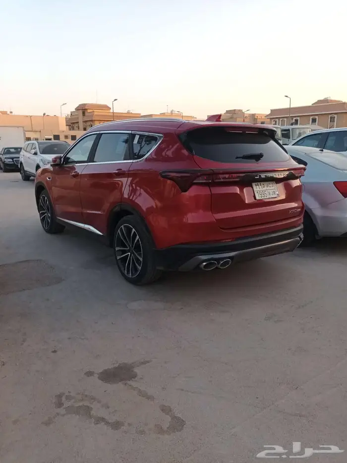 شيري جيتور X70 plas موديل 2022 4