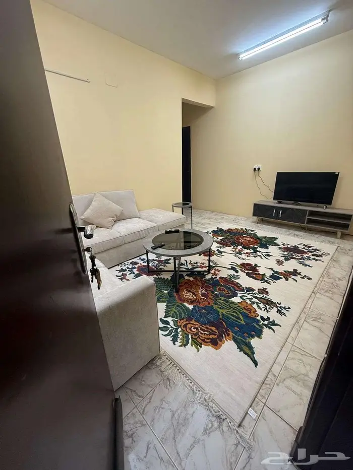 شقة مفروشة للايجار بعرعر حى مشرف 0