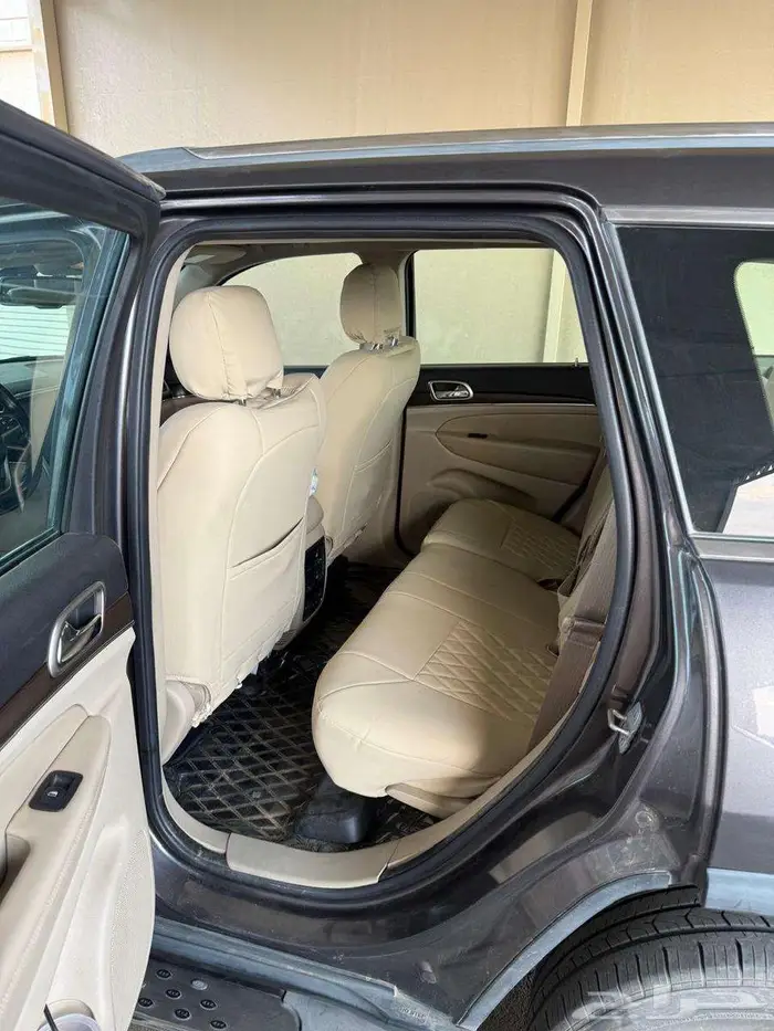 جيب شروكي ليمتد 2014 3