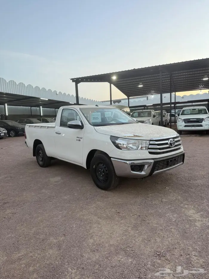 هايلكس غمارة ديزل 2025 سعودي 2400 بسعر 79500جاهز 1