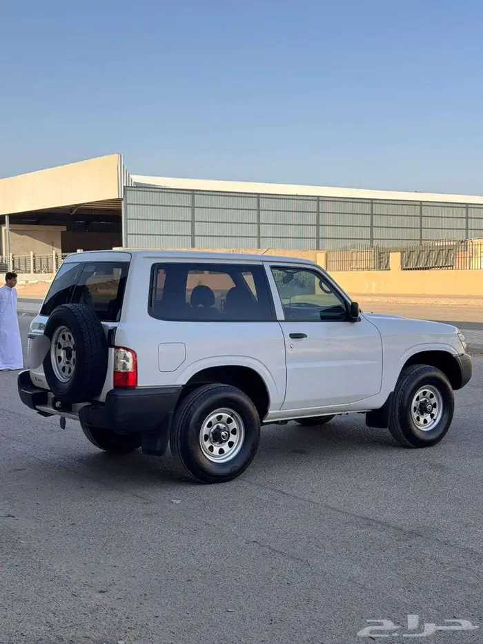 نيسان باترول 2004 ربع 6
