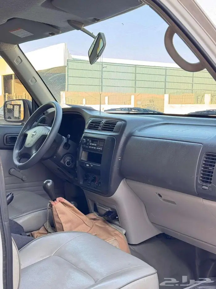 نيسان باترول 2004 ربع 9
