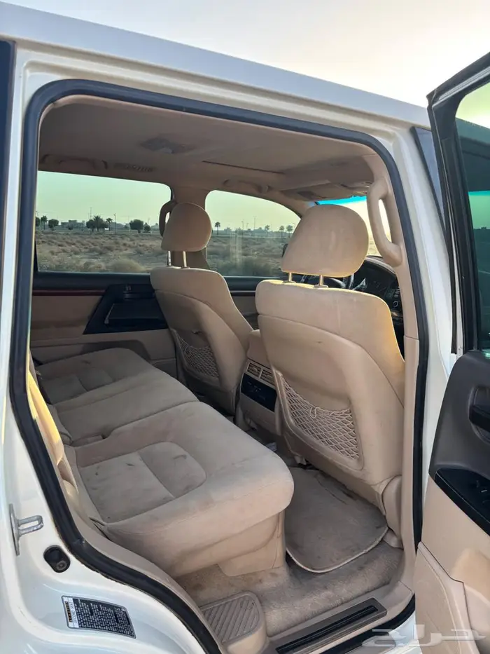لاندكروزر GXR 2014 2