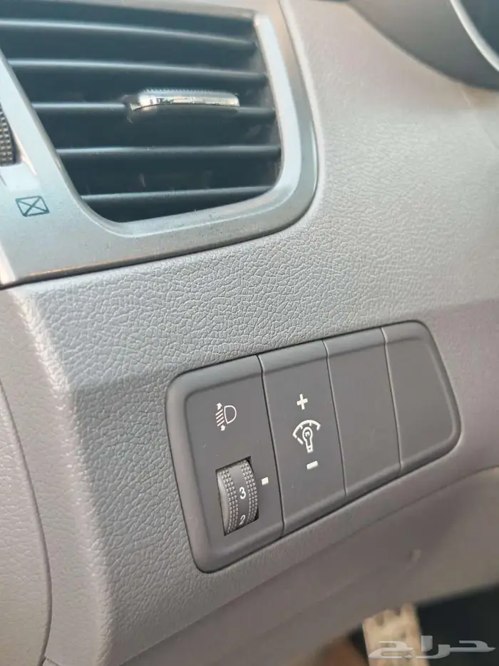 هيونداي النترا كوبيه 2013 مخزنة 36