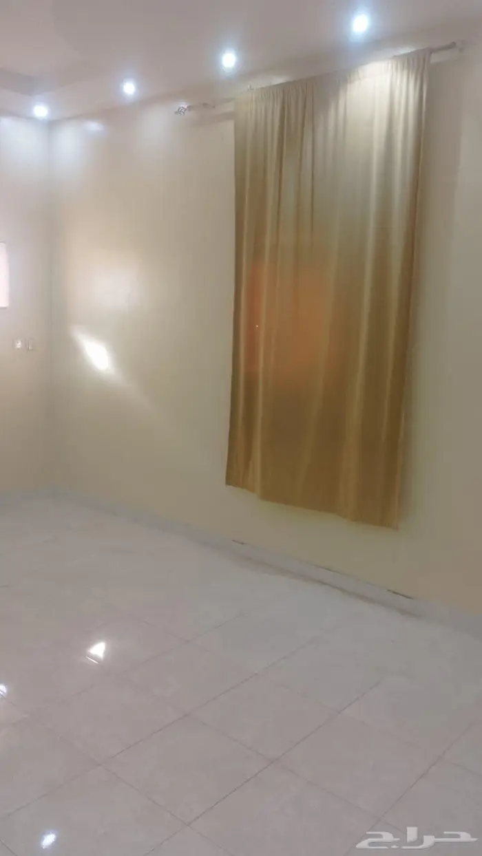 يوجد لدينا شقه للايجار في حي الروابي (العسيله) 0
