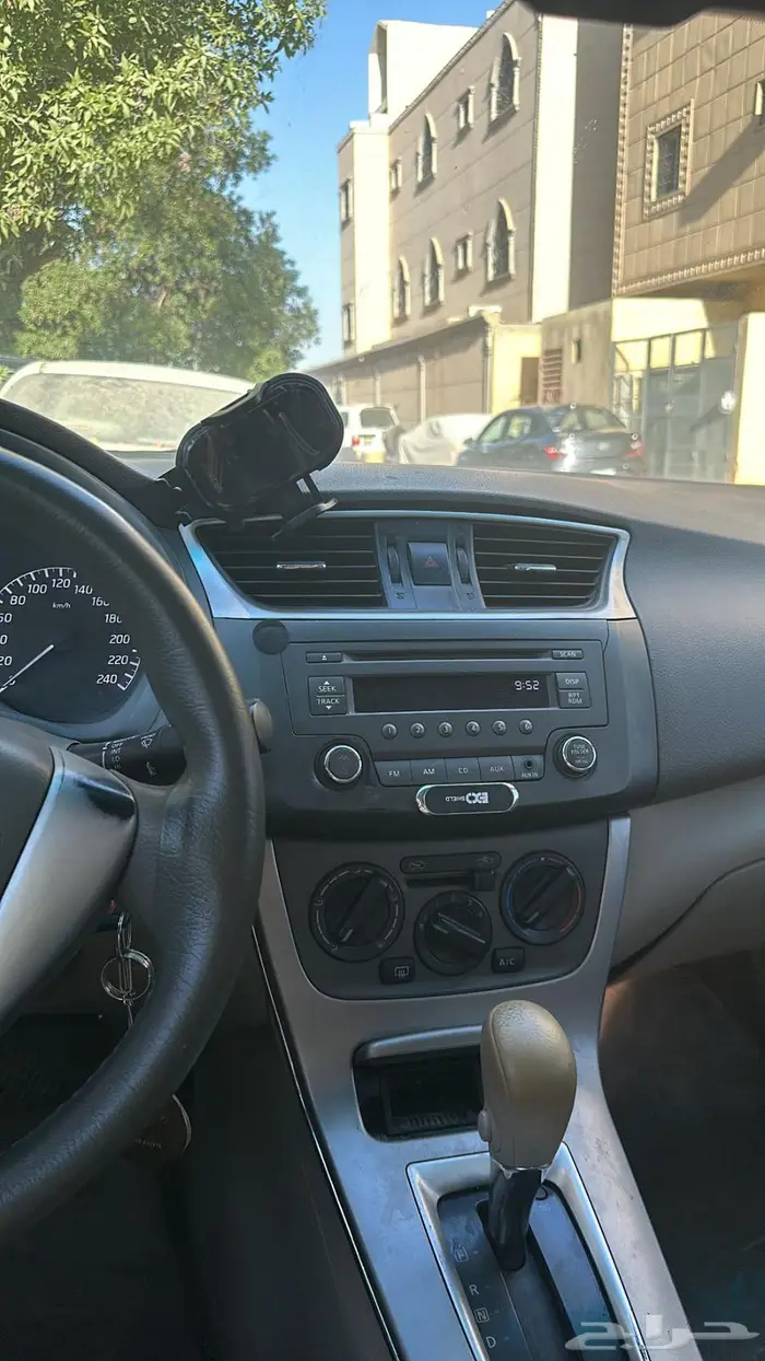نيسان سنترا 2015 11