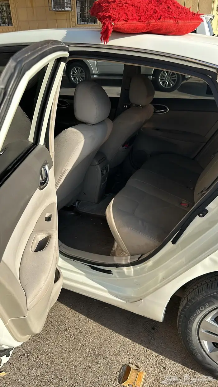 نيسان سنترا 2015 2