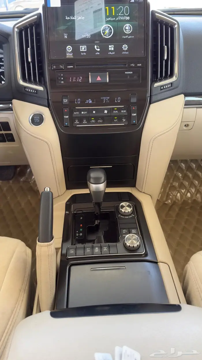 لاندكروزر GXR 2021 مخززن سعودي 46