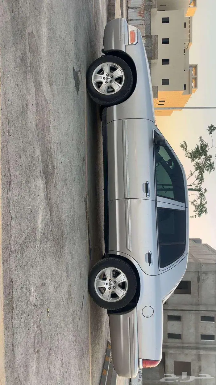 فورد كراون فكتوريا 2012 4