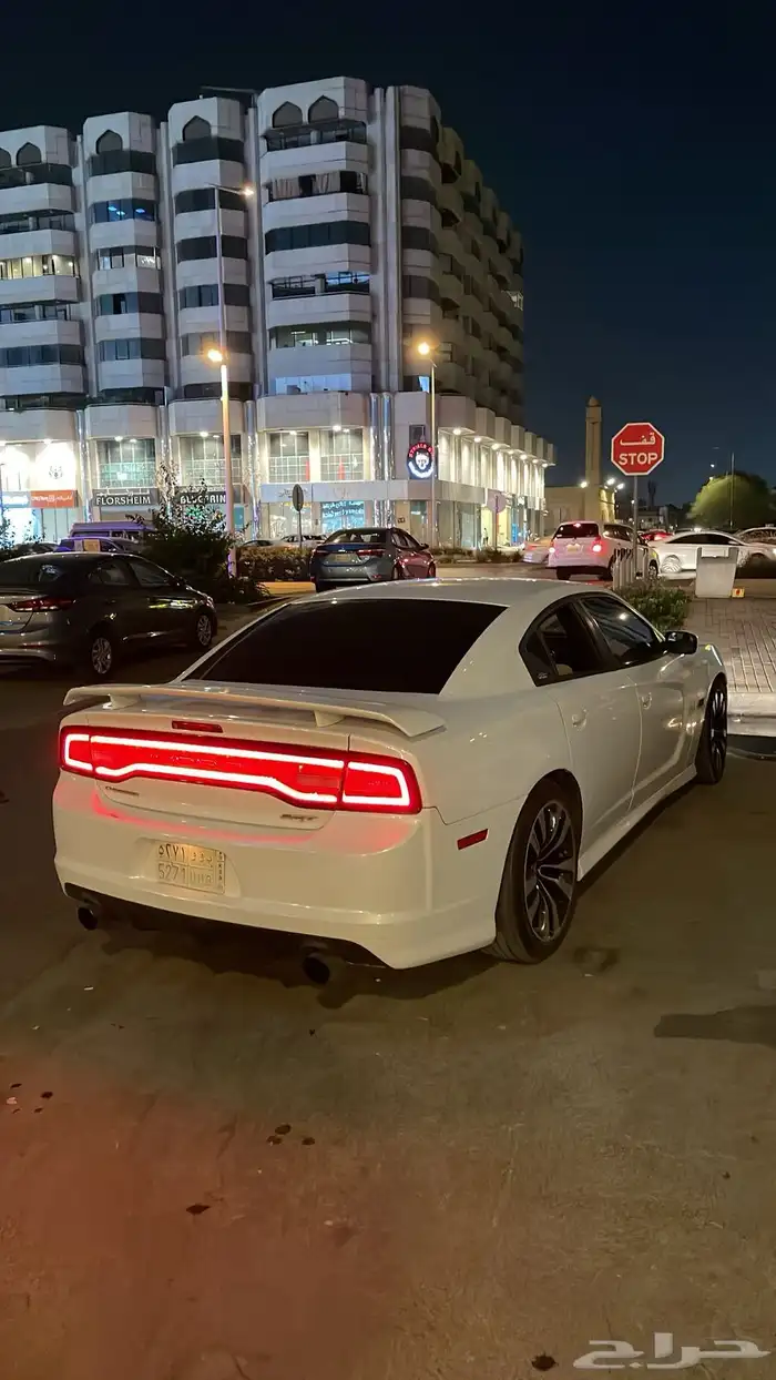 دودج شارجر 4