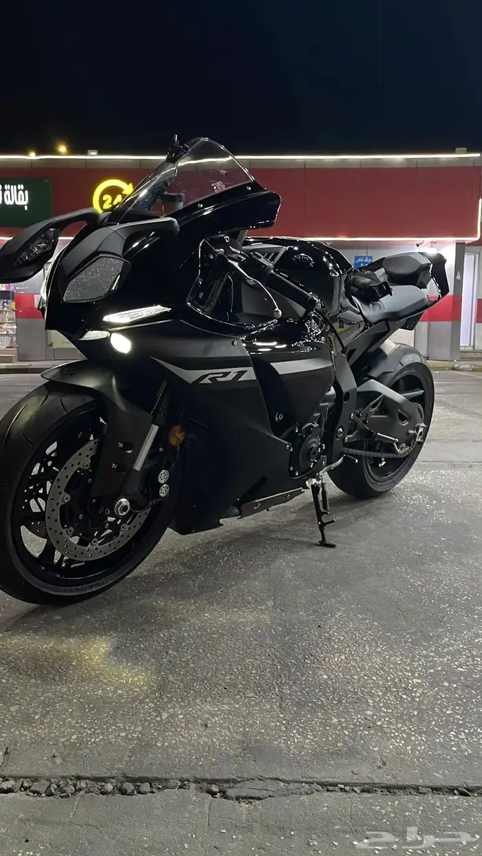 Yamaha R1 2024 6
