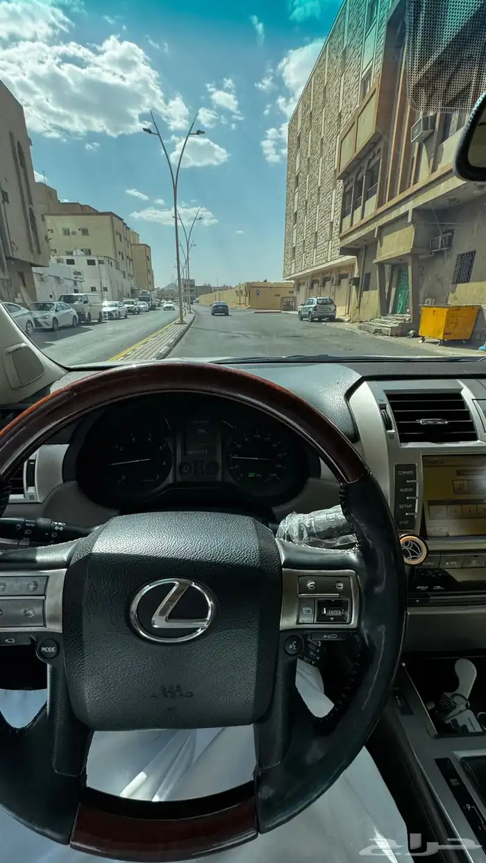 برادو لكزس GX فل كامل موتر بالحيل نظيف 2010 17
