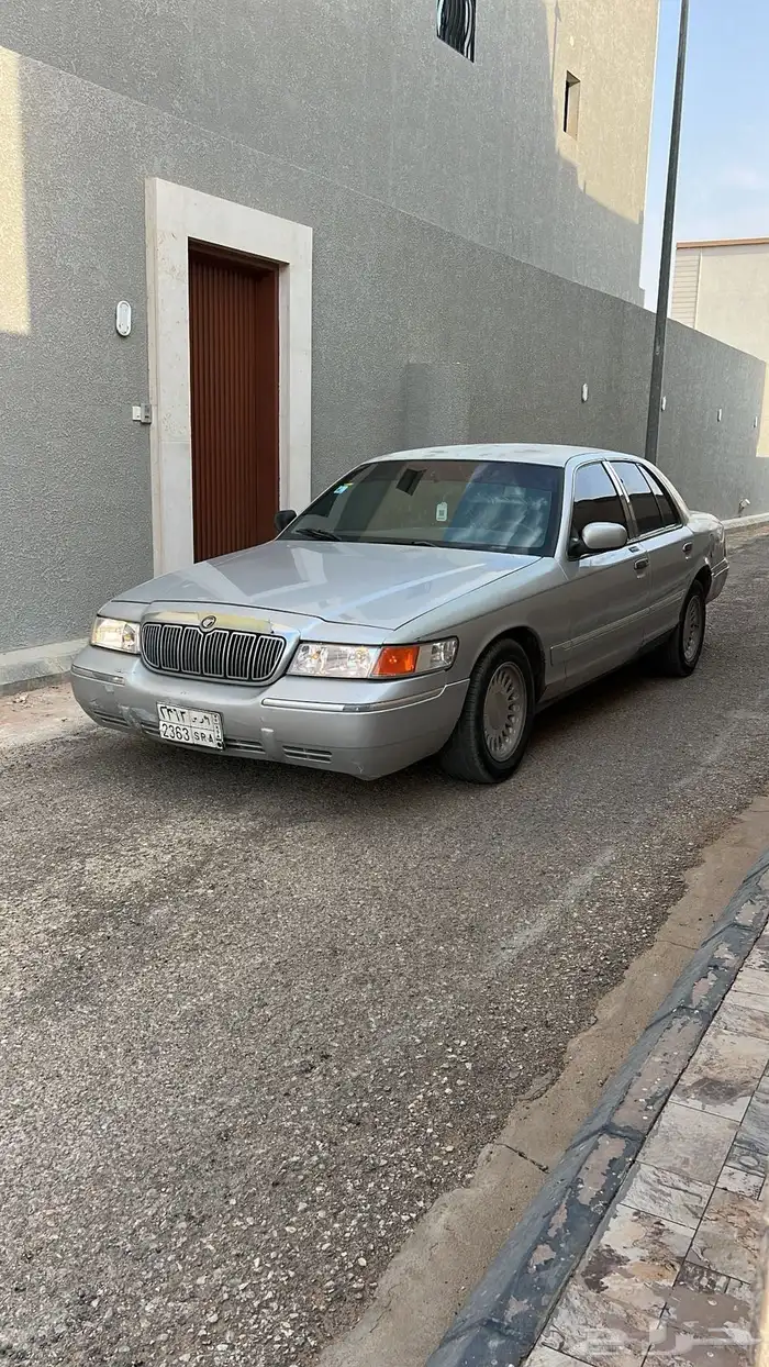 للبيع مركيز 2001 1