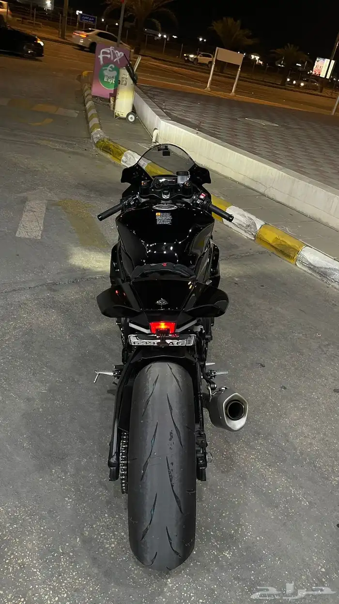 Yamaha R1 2024 9