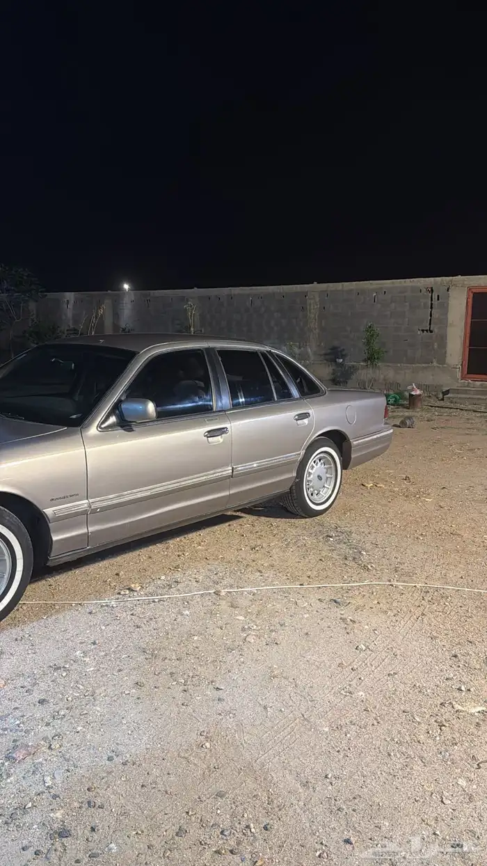 فورد فكتوريا 1996 2