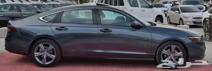 هوندا اكورد 2025 نص فل للتقسيط 19
