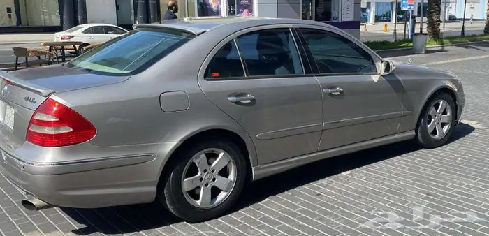 مرسيدس E350 مو 2006 12