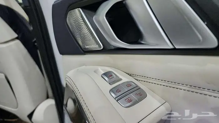 بي ام X7 2019 فل كامل 13