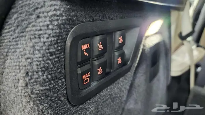 بي ام X7 2019 فل كامل 17