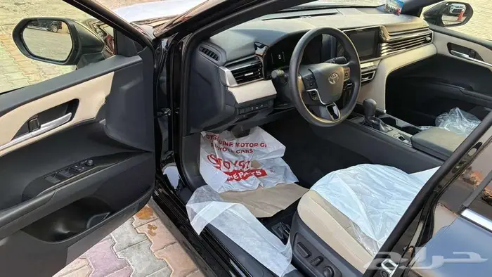 تويوتا كامري E 2025 بنزين 10