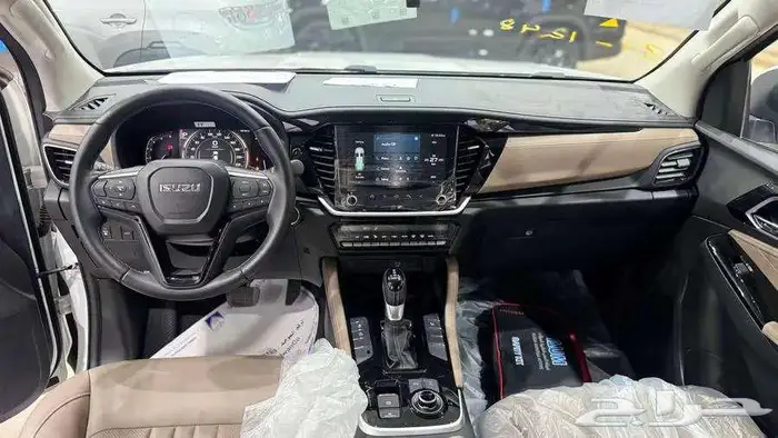 جيب ايسوزو MUX فل كامل دفلك ديزل 2025 2