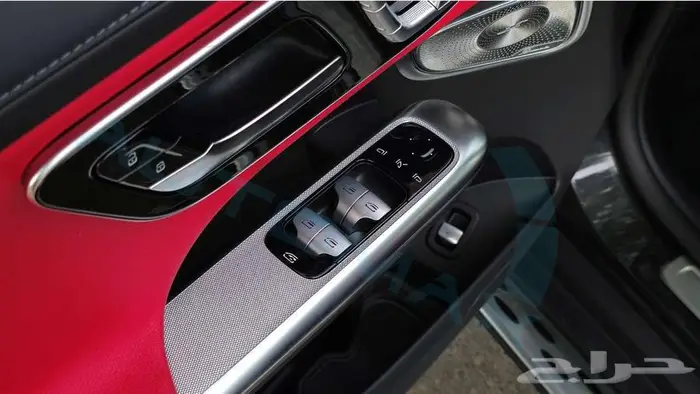 2025 Mercedes-Benz GLC200 COUPE 4MATIC GCC مع ضمان الوكيل 24