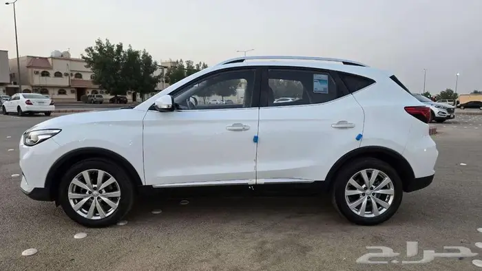 2023 MG HS with auto transmission n for sales Accident Free 4