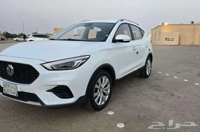 2023 MG HS with auto transmission n for sales Accident Free 6
