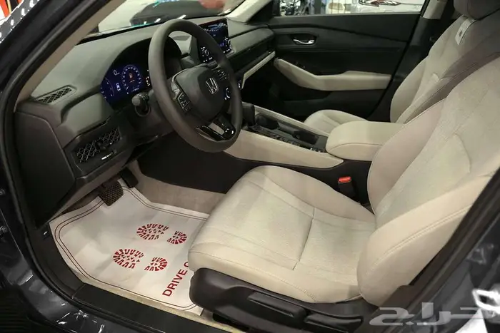 هوندا اكورد LX موديل 2025 تمويل جميع البنوك والشركات 4