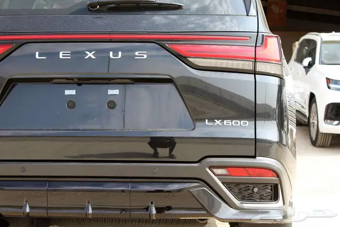 لكزس - LX600 - F - Sport - فل كامل - خليجي - 2025 5