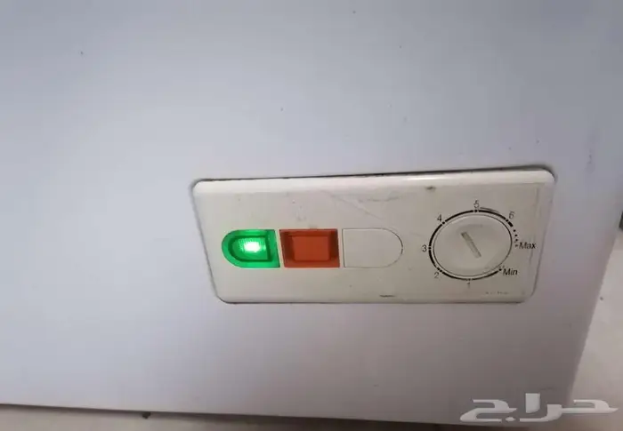 فريزر 100لتر 3 5قدم اللون ابيض 2